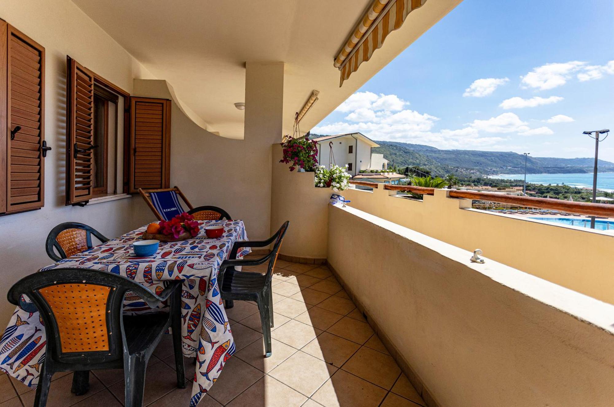 Aparthotel Residenza Marinella à Zambrone Extérieur photo