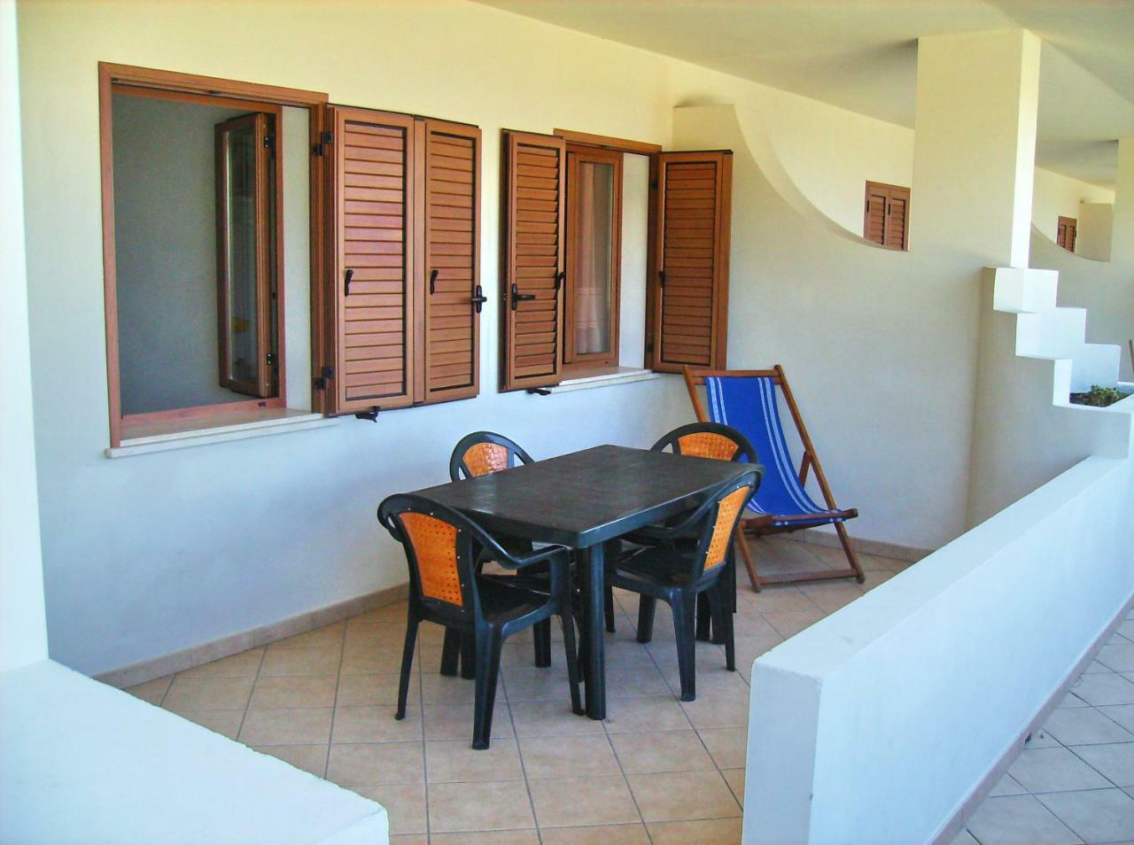 Aparthotel Residenza Marinella à Zambrone Extérieur photo