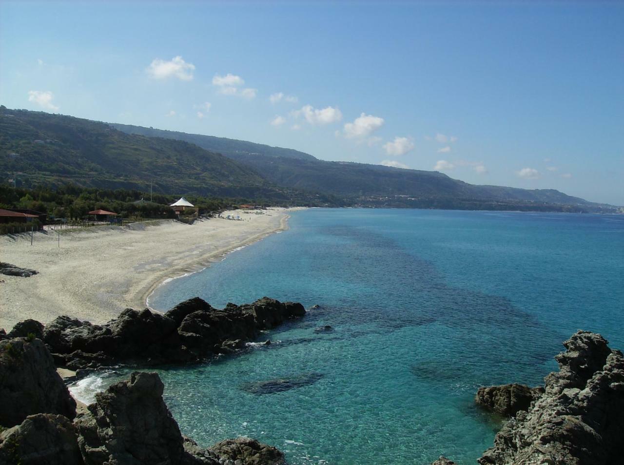 Aparthotel Residenza Marinella à Zambrone Extérieur photo